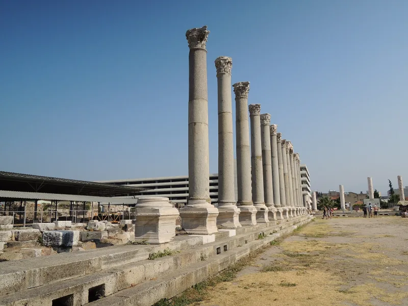 Smyrnos agora (İzmir Agorası): senovės Izmirą apžvalgantis gidas