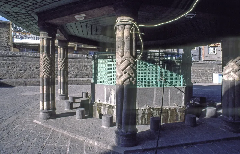 Diyarbakır'daki Behram Paşa Camii — 16. yüzyılın Sinan şaheseri