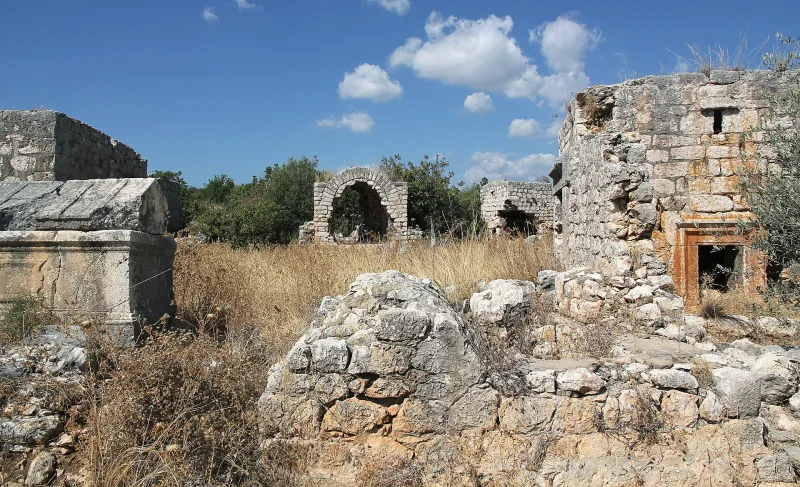 Sebasta (Elaiussa Sebaste) – senovės Kilikijos miestas netoli Mersin