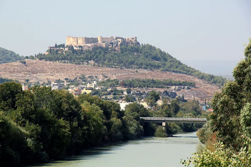 Kajserio tvirtovė (Kayseri Kalesi) – bazalto citadelė