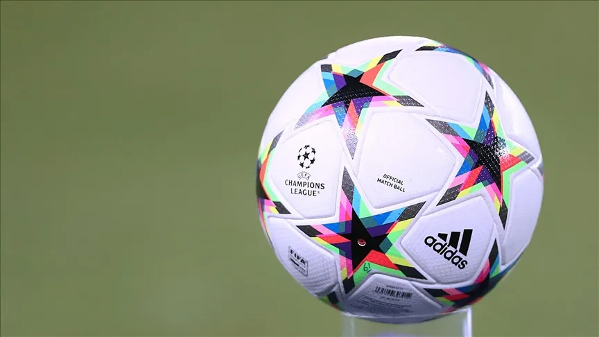 لم تقبل الاتحاد الأوروبي لكرة القدم (UEFA) طلب فرق الدوري الإنجليزي الممتاز بتوسيع قوائم اللاعبين