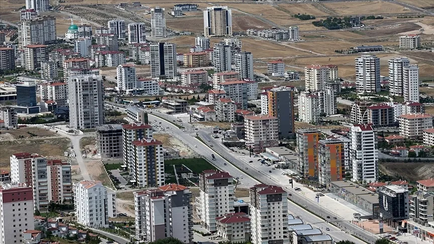 Der Anteil der Kreditverkäufe bei Wohnimmobilien hat nach 33 Monaten erstmals die 20-Prozent-Marke überschritten